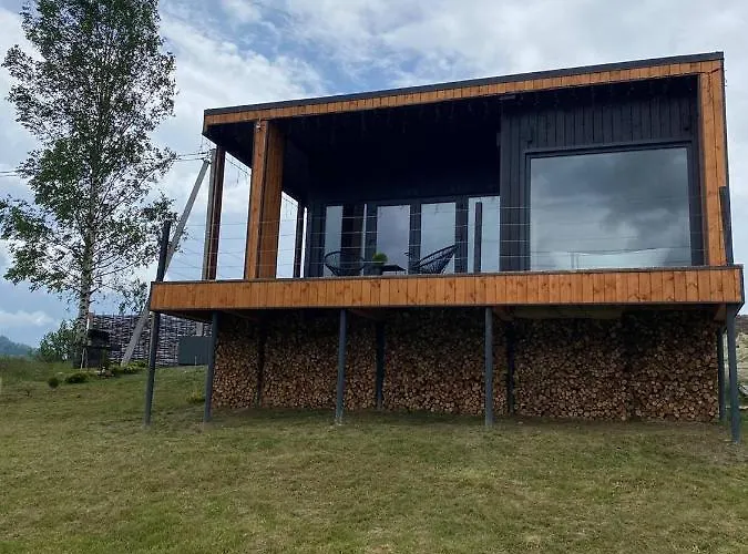 Under Sky - з теплим басейном ,чаном-джакузі, панорамною ванною та Playstation 5 Славское